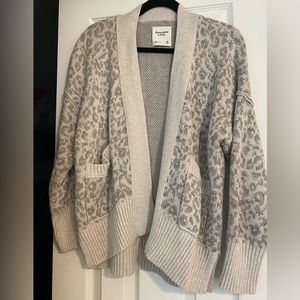 Abercrombie & Fitch Leopard Cardigan